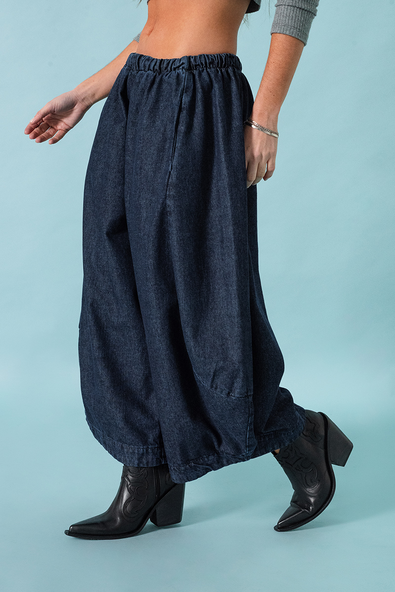1339 Pantalón Denim "volumen" - HER%20JEANS-162.jpg