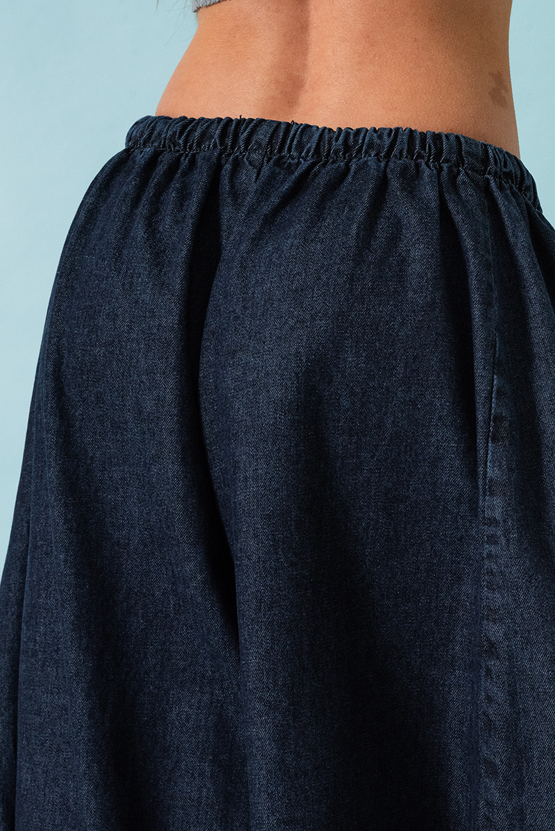 1339 Pantalón Denim "volumen" - HER%20JEANS-165.jpg