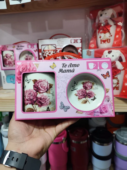Kit Taza + Cuchara+ Plato