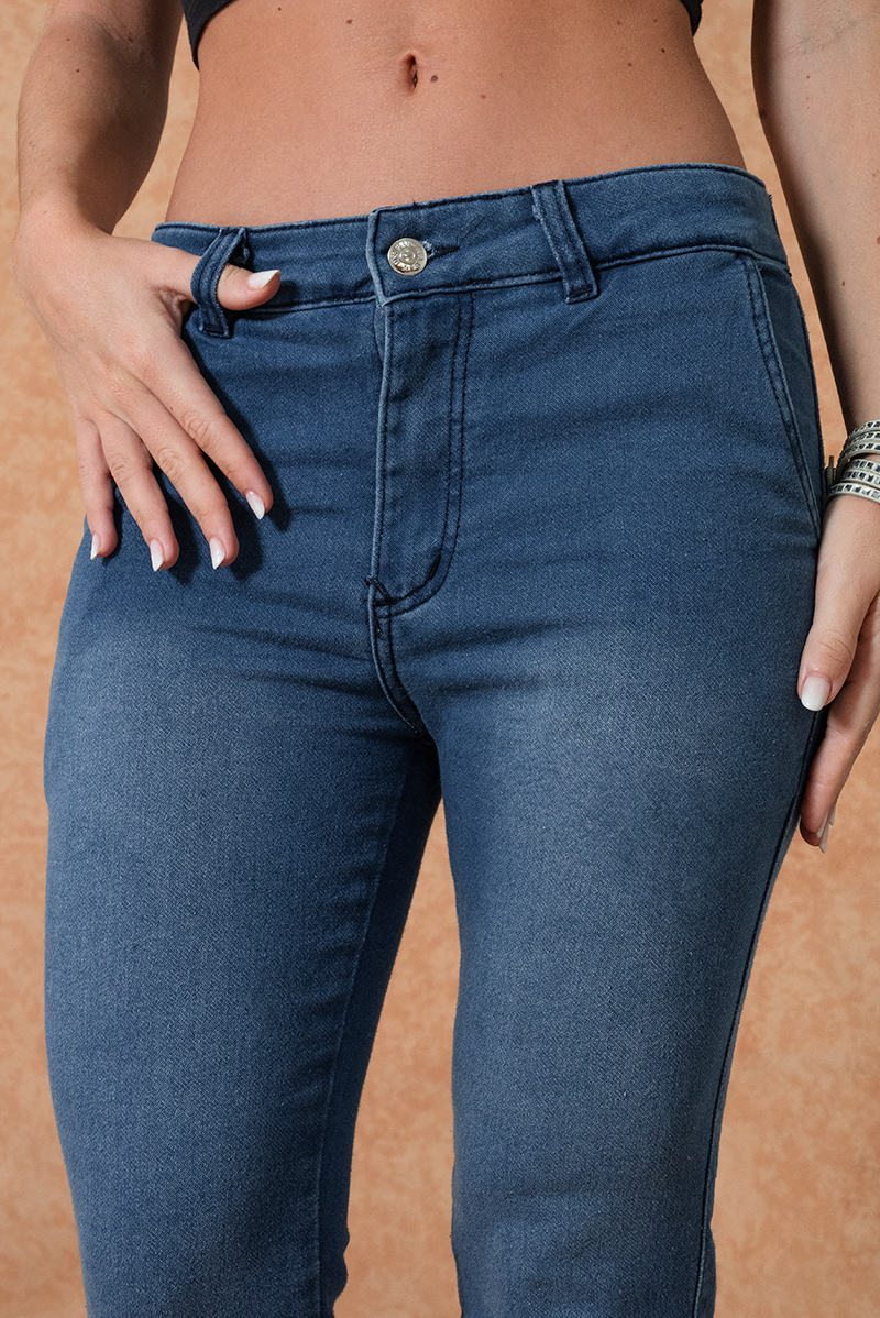 1340 Capri Botón Broche - HER%20JEANS-35.jpg
