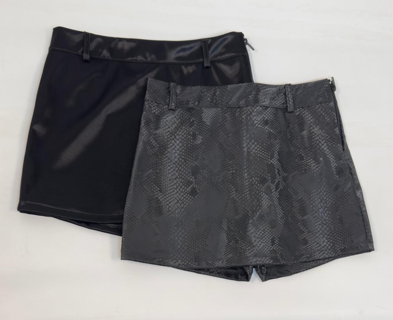 Pollera Short, Negro Metalizado. - Imagen 2