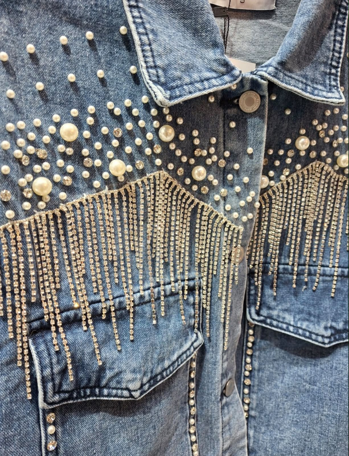 Campera Ale - WhatsApp%20Image%202026-08-25%20at%2011.08.15.jpeg