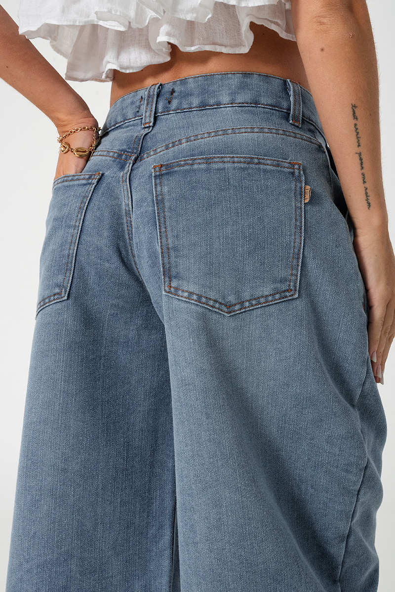 4020 Bermuda Jorts Baggy Nevado - HER%20JEANS-138.jpg