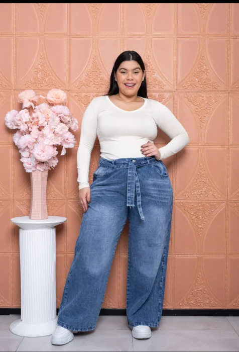 Wide Leg Rígido con Lazo