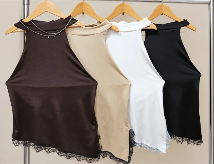 Blusa Holter Asimétrico Espalda Descubierta