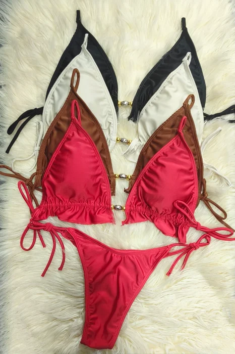 Bikinis con Dijes