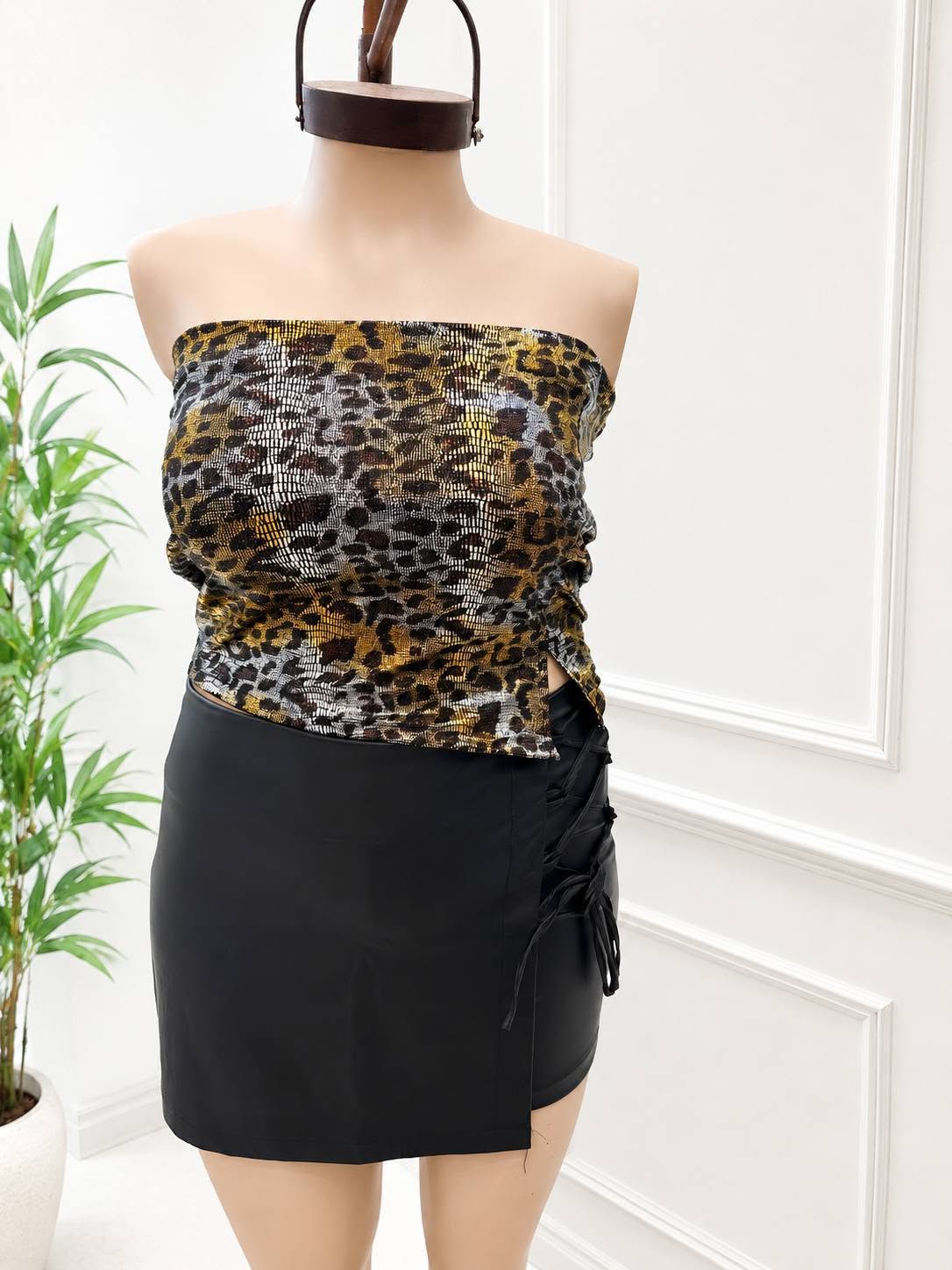Strapless Foil Brillo Animal Print en Promo - 774803328_2438948339929215_5967134354570655471_n.jpg