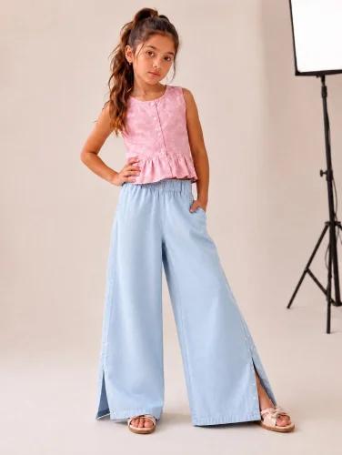 Palazo Genesis Niña