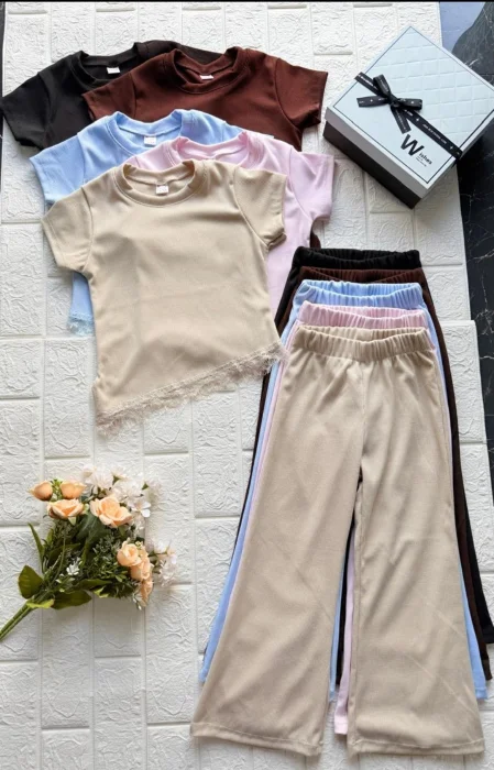 Conjunto de Nena con Puntilla