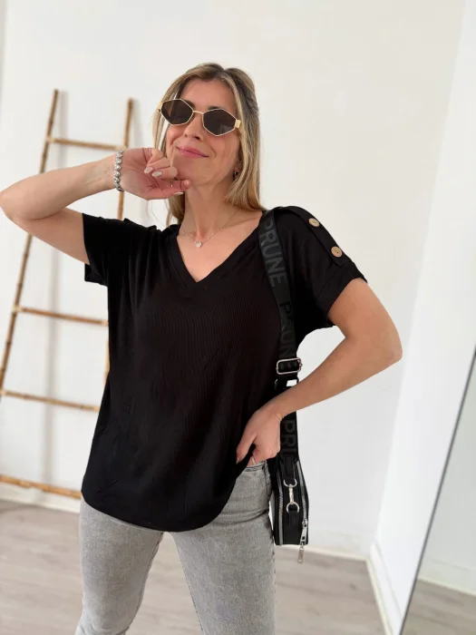 Remera de Moley C/botón