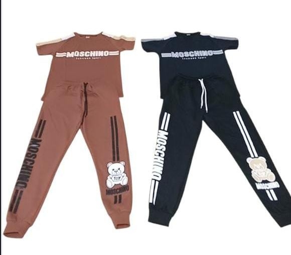 Conjunto Rustico Moschino Teens - Imagen 2