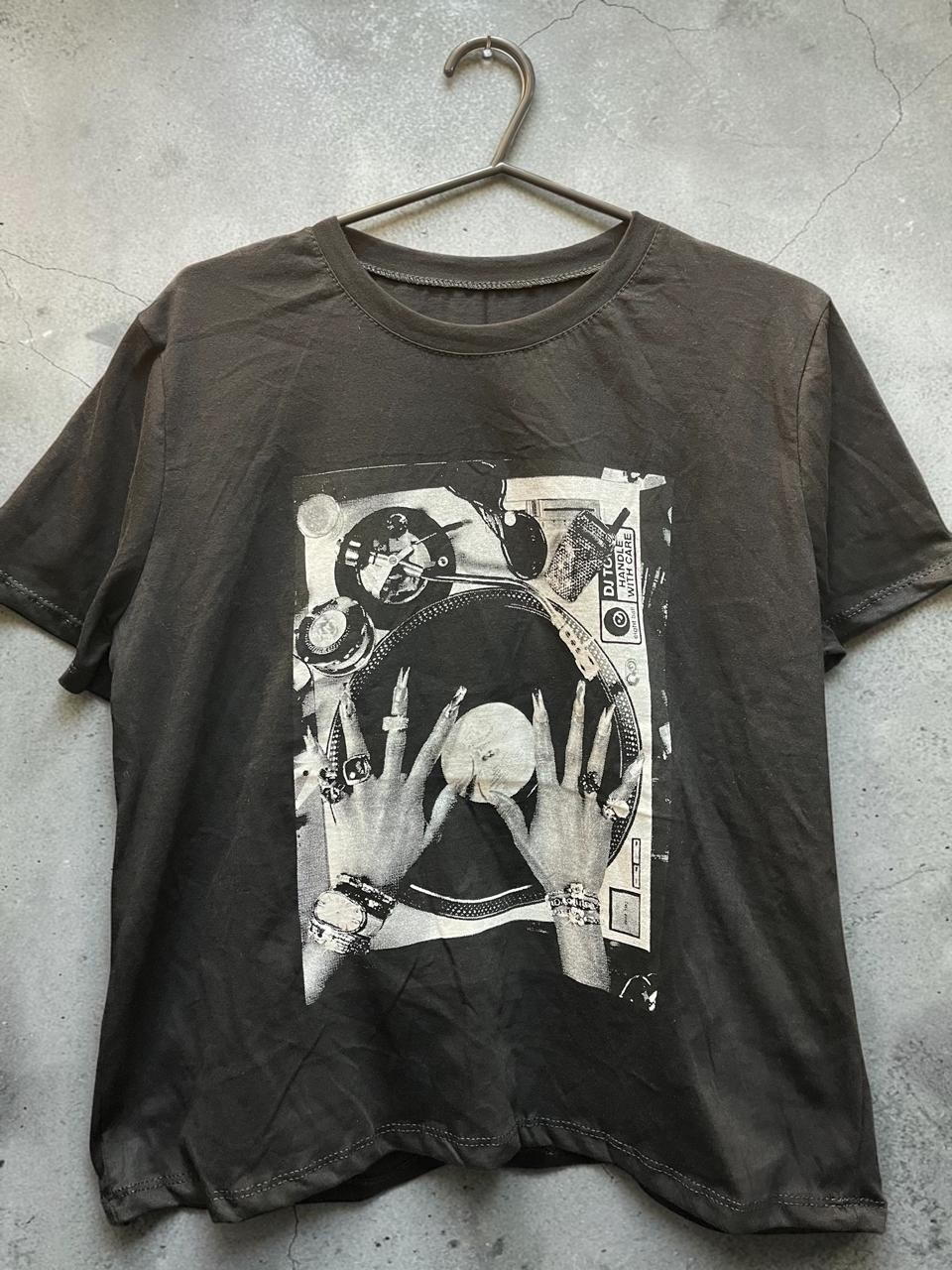 Remera Sepia Clásica - Imagen 3