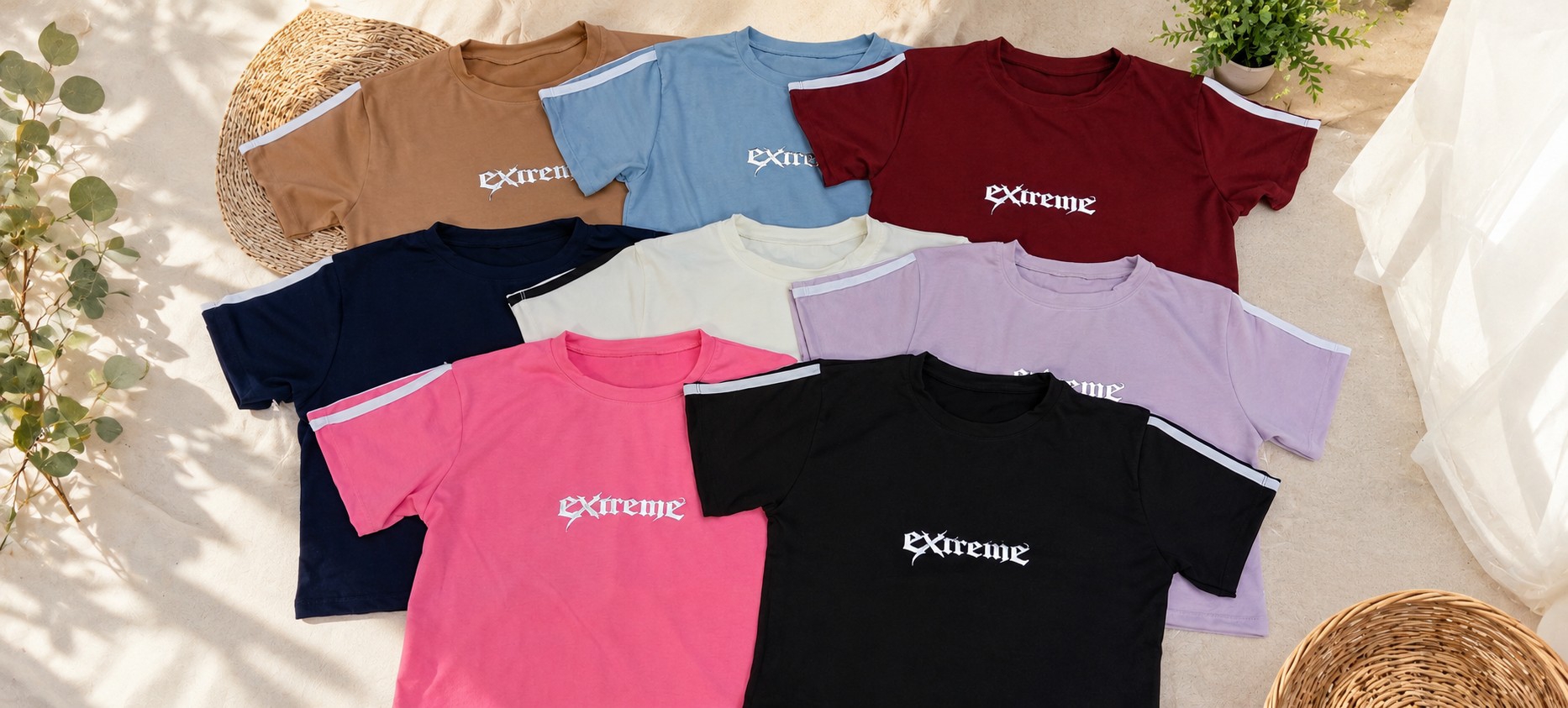 Remera Modal con Tiras y Aplique - Imagen 3