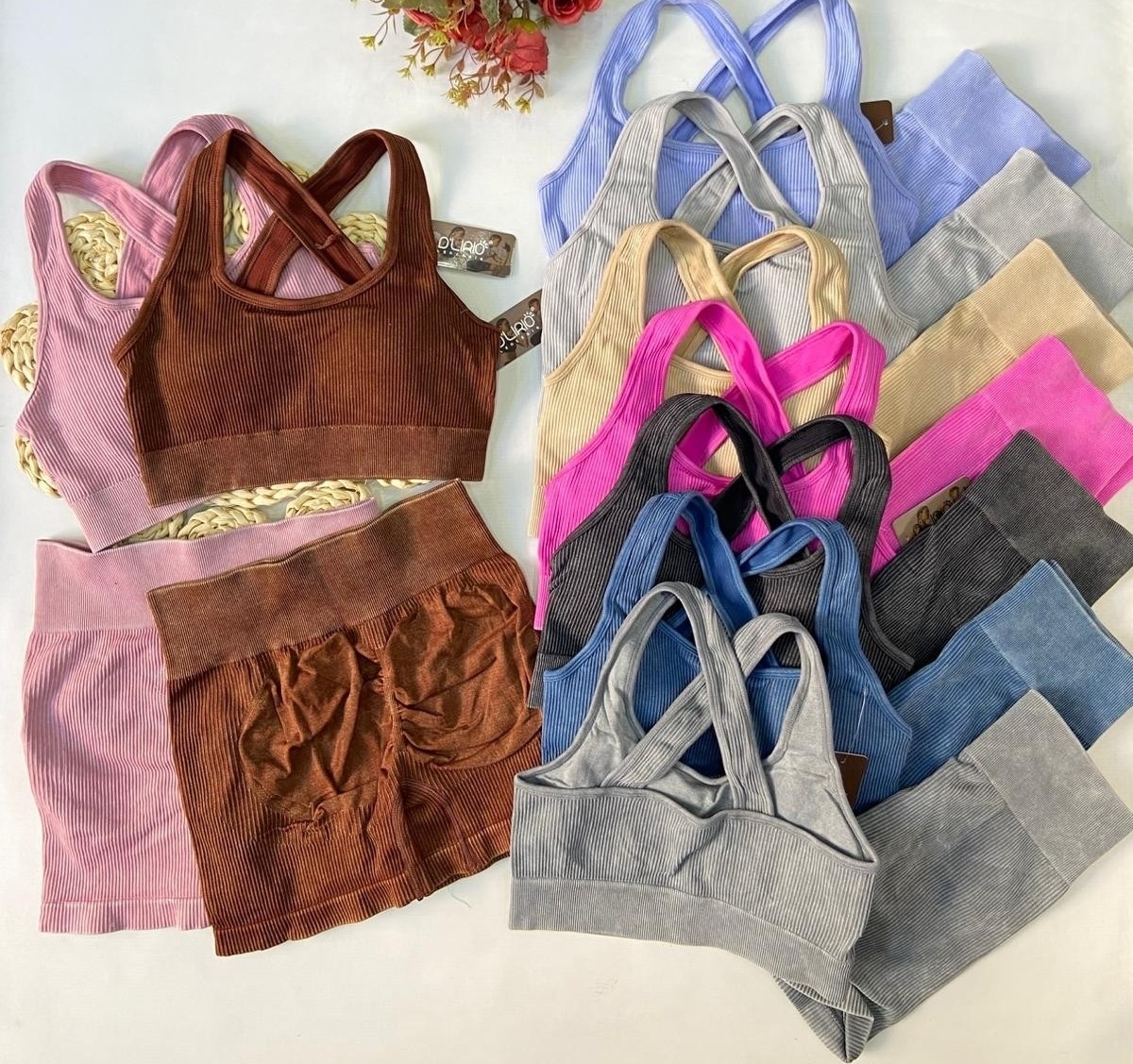 Conjunto con Frunce D.lirio - Imagen 2