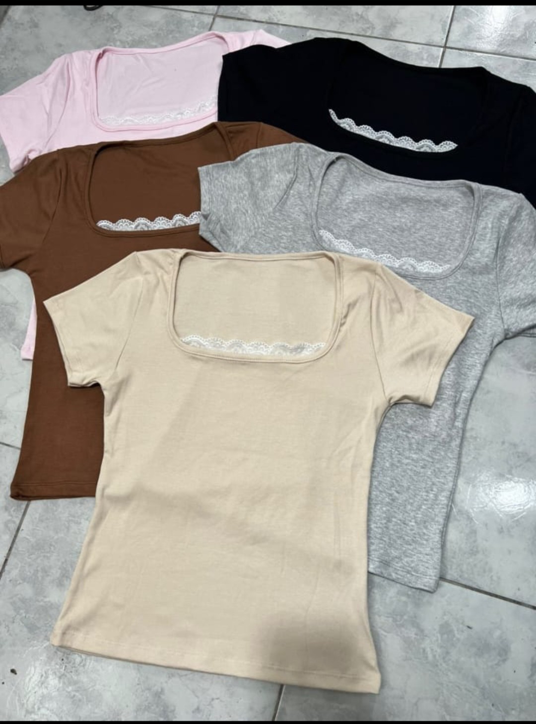 Remera C/puntilla - Imagen 2