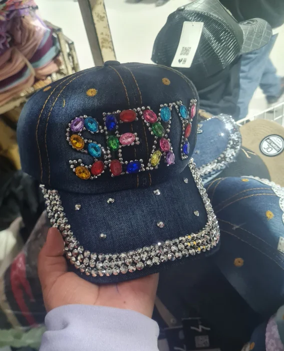 Gorra de Dama con Brillo