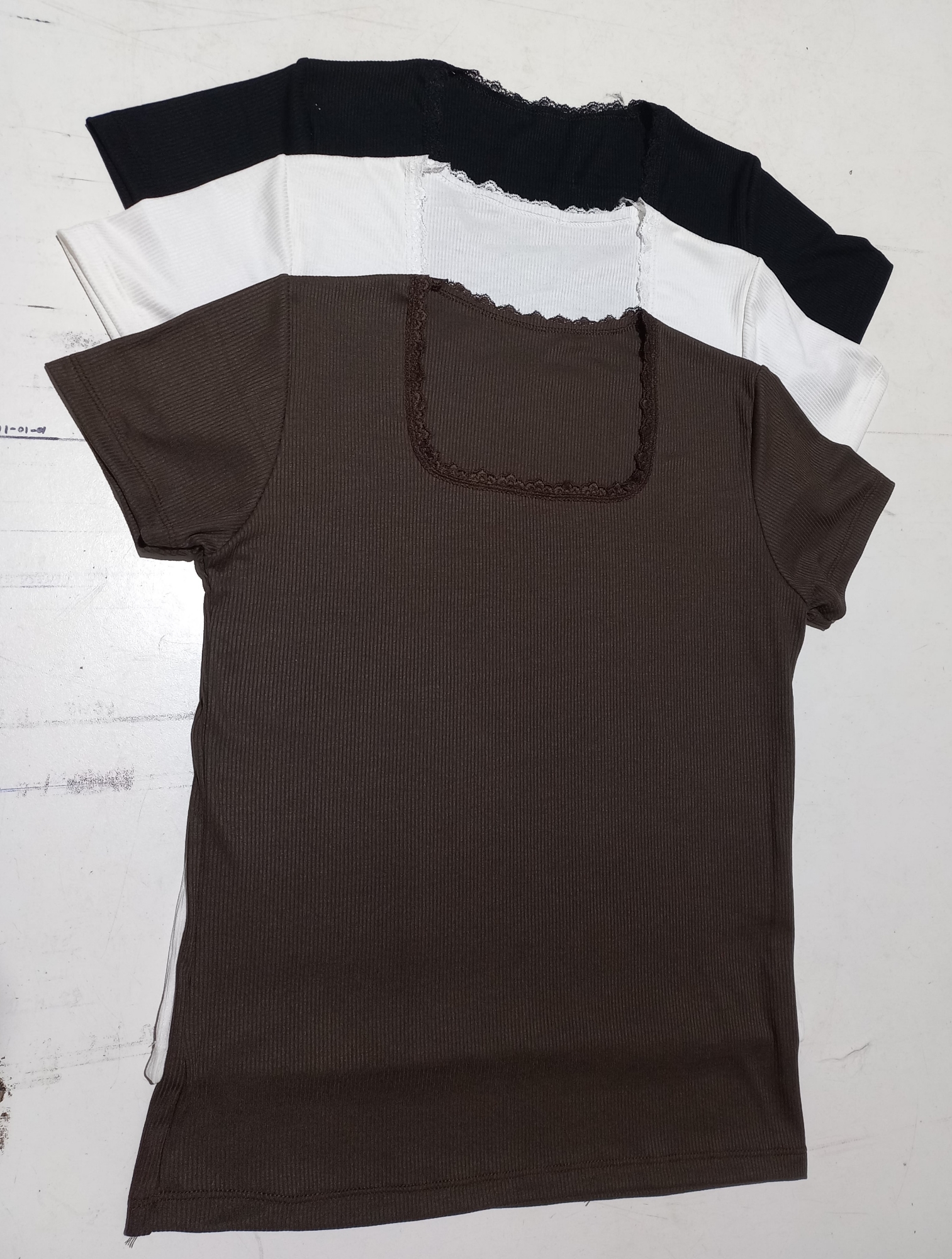 Remera con Ountilla - Imagen 2