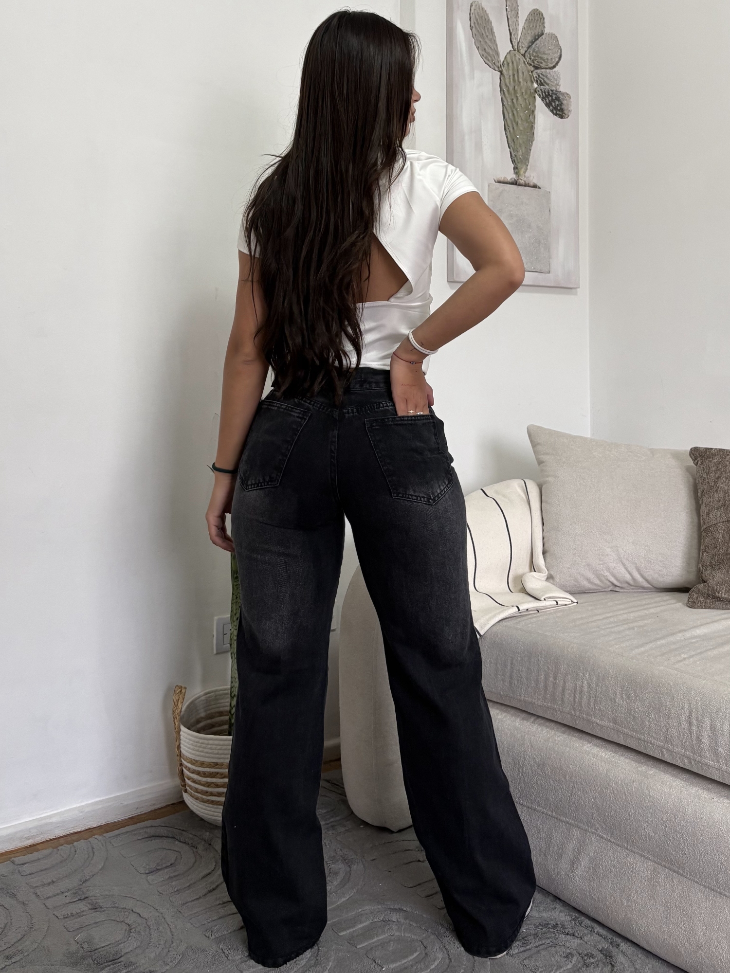 Wide Megan - Imagen 3