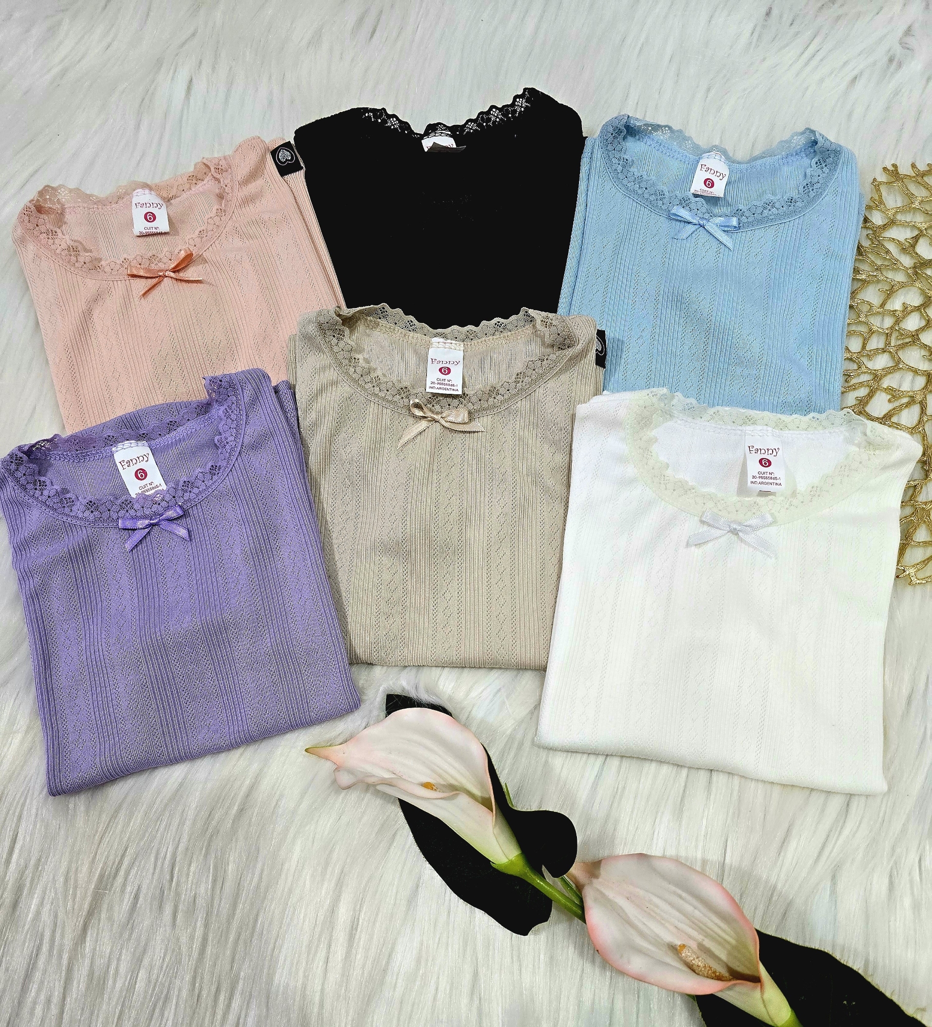 Remera  con Encaje - Imagen 2
