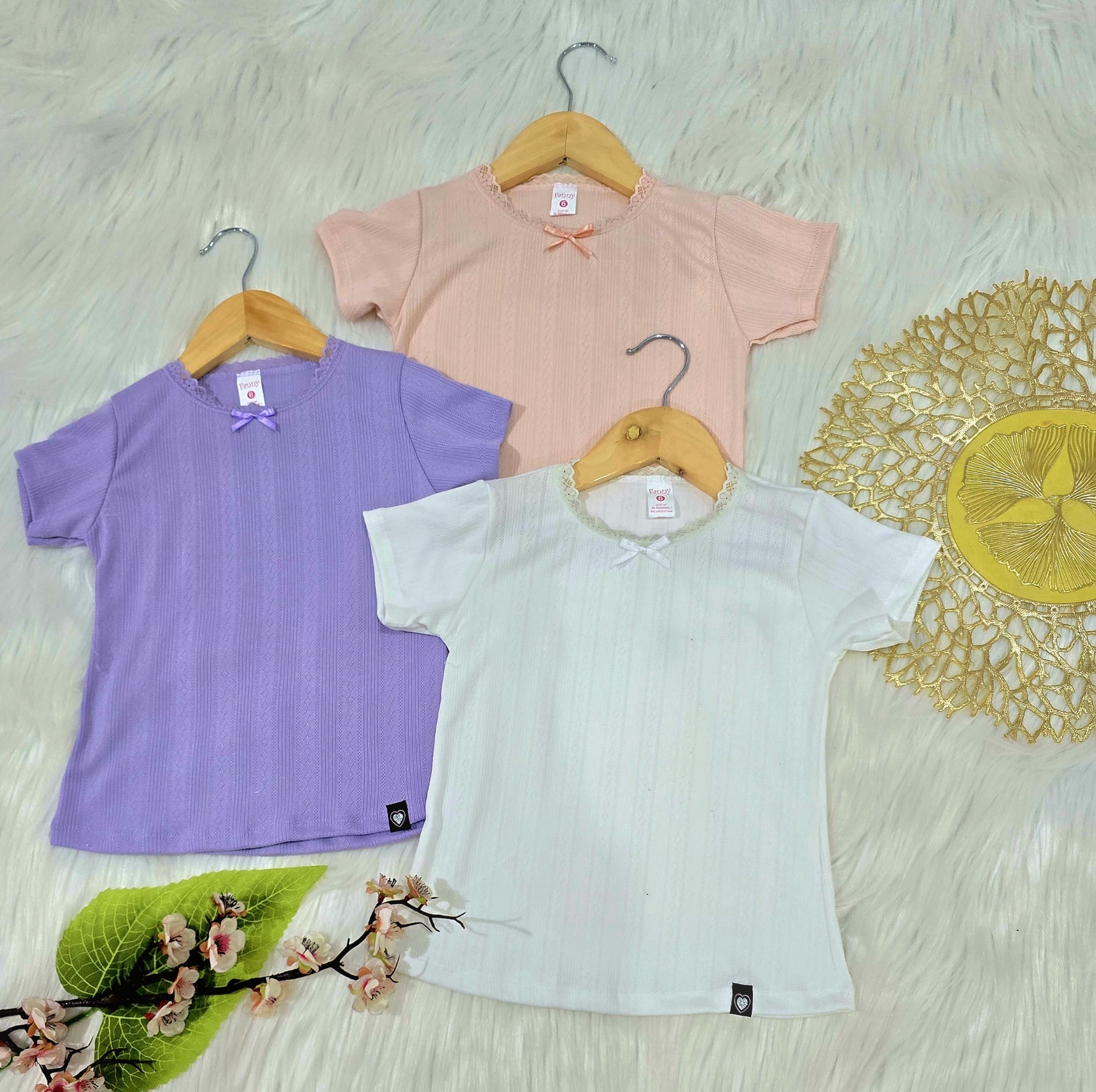 Remera  con Encaje - Imagen 3