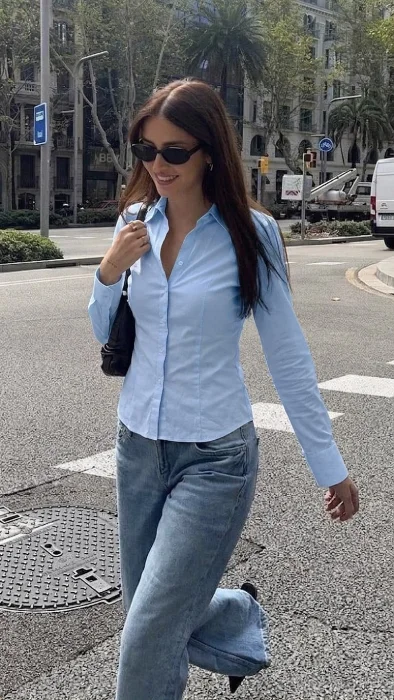 Camisa Celeste Entallada