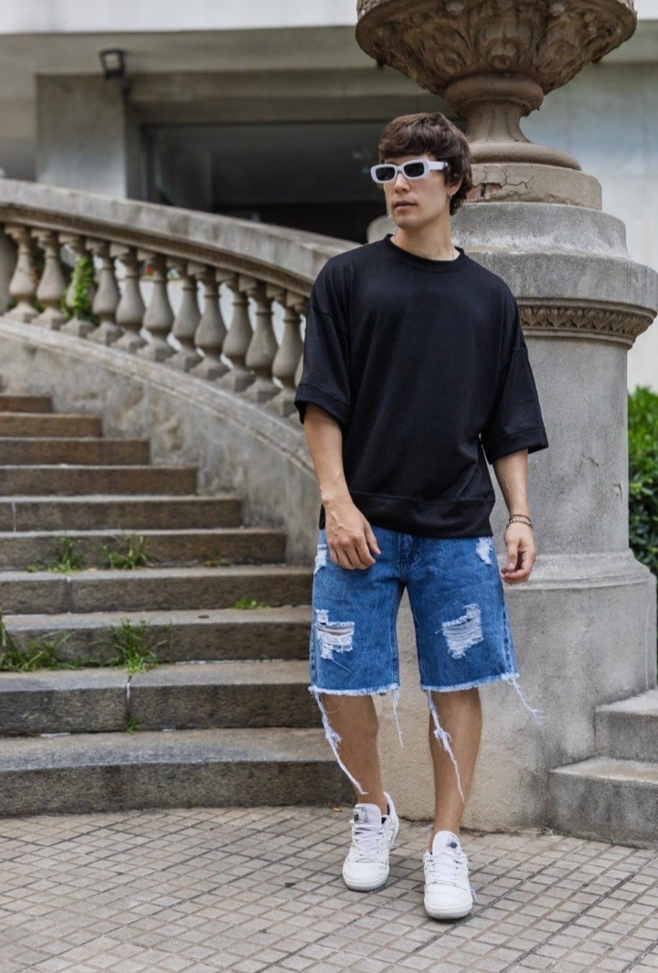 Bermudas Mon con Rotura - Imagen 2
