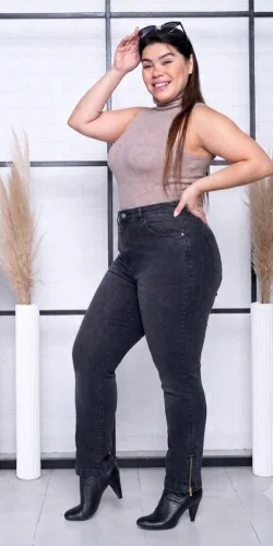Jeans Chupín Especial Elastizado Tiro Alto con Bolsillos Adelante