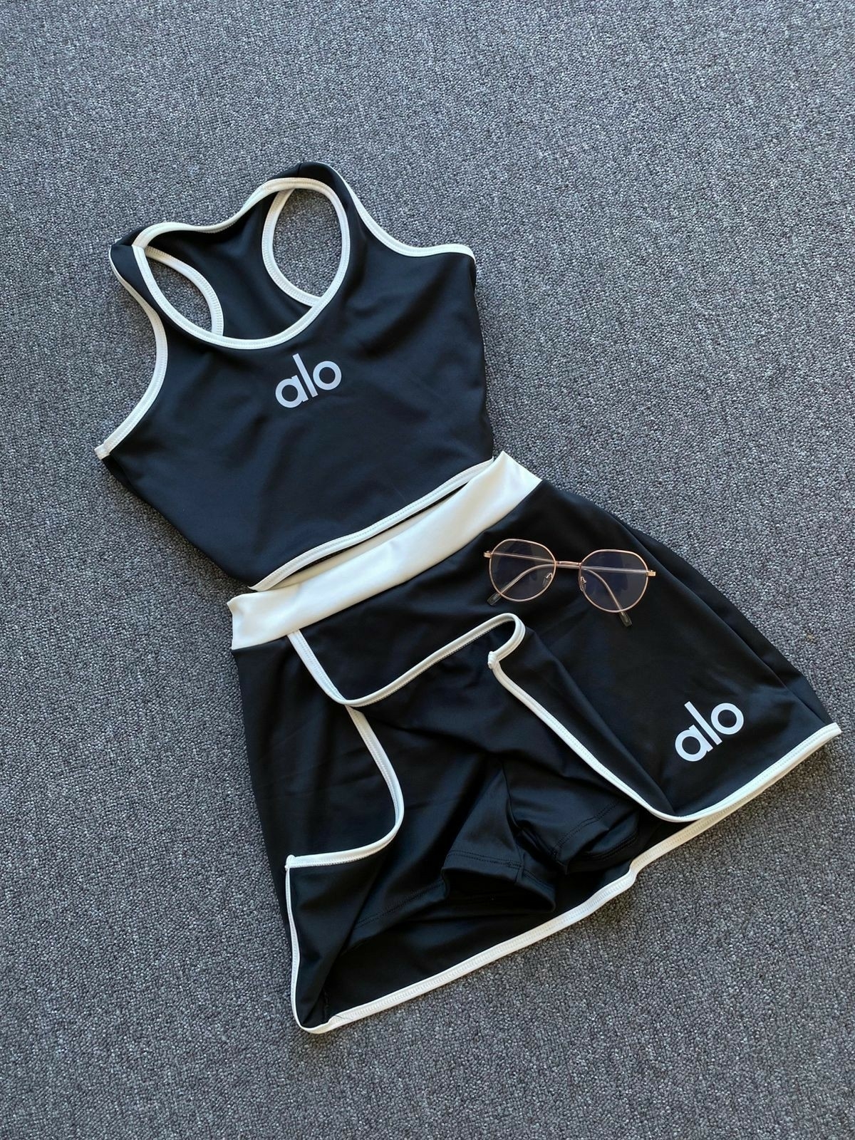 Conjunto Deportivo de Lycra - Imagen 2