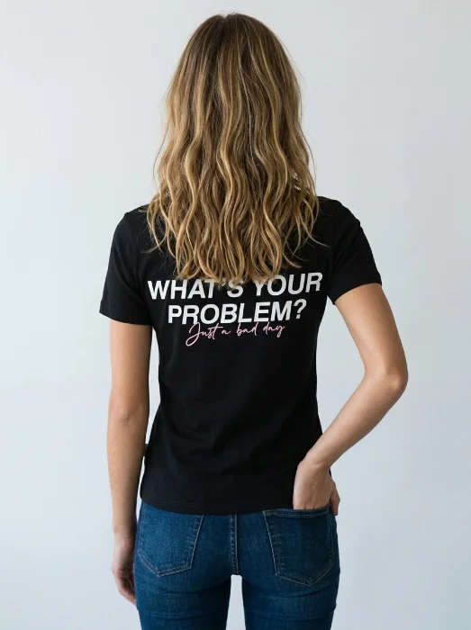 #137 Remera What's Your Problem