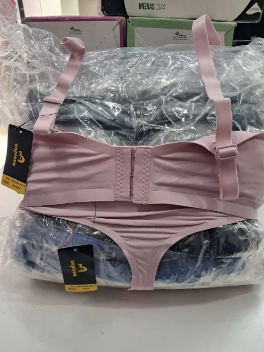 Conjunto de Laycra en Copa B con Relleno