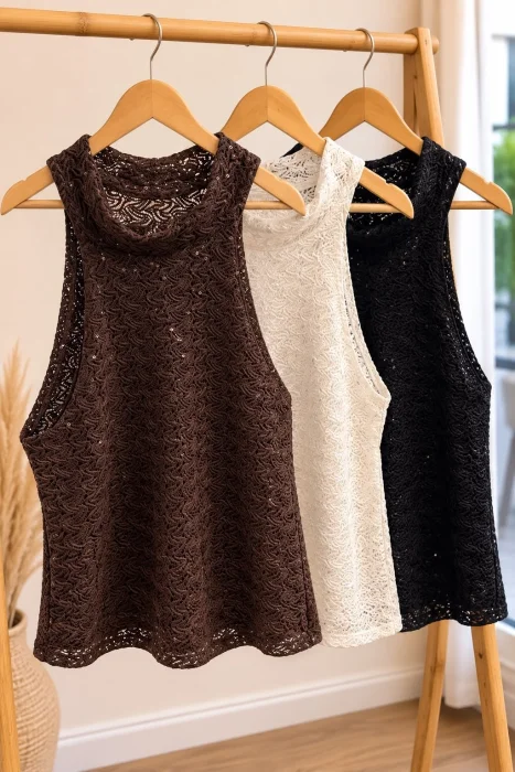 Blusa de Encaje con Lentejuelas Tsunami
