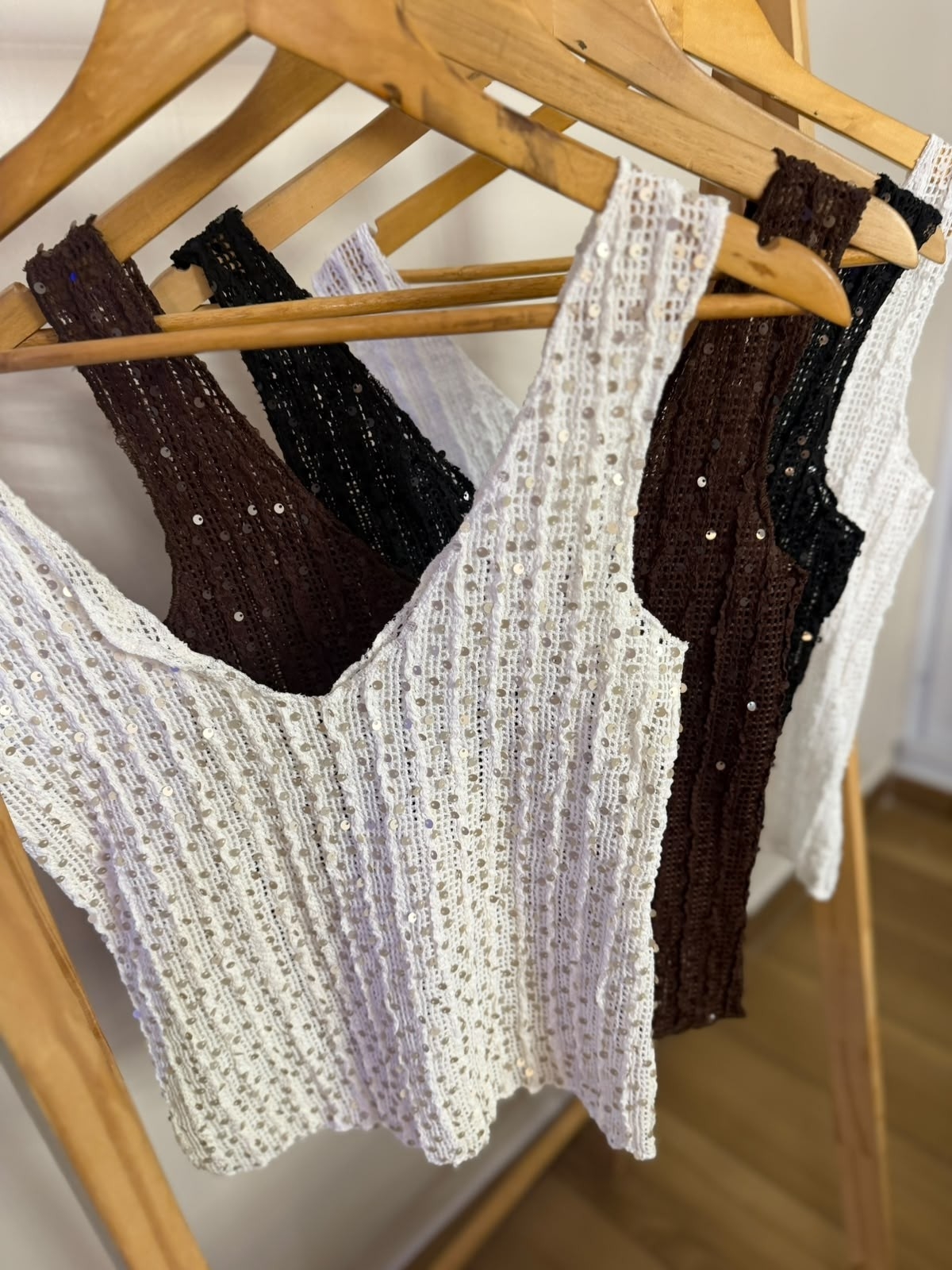Blusa de Encaje con Lentejuelas Lucifer - Imagen 2