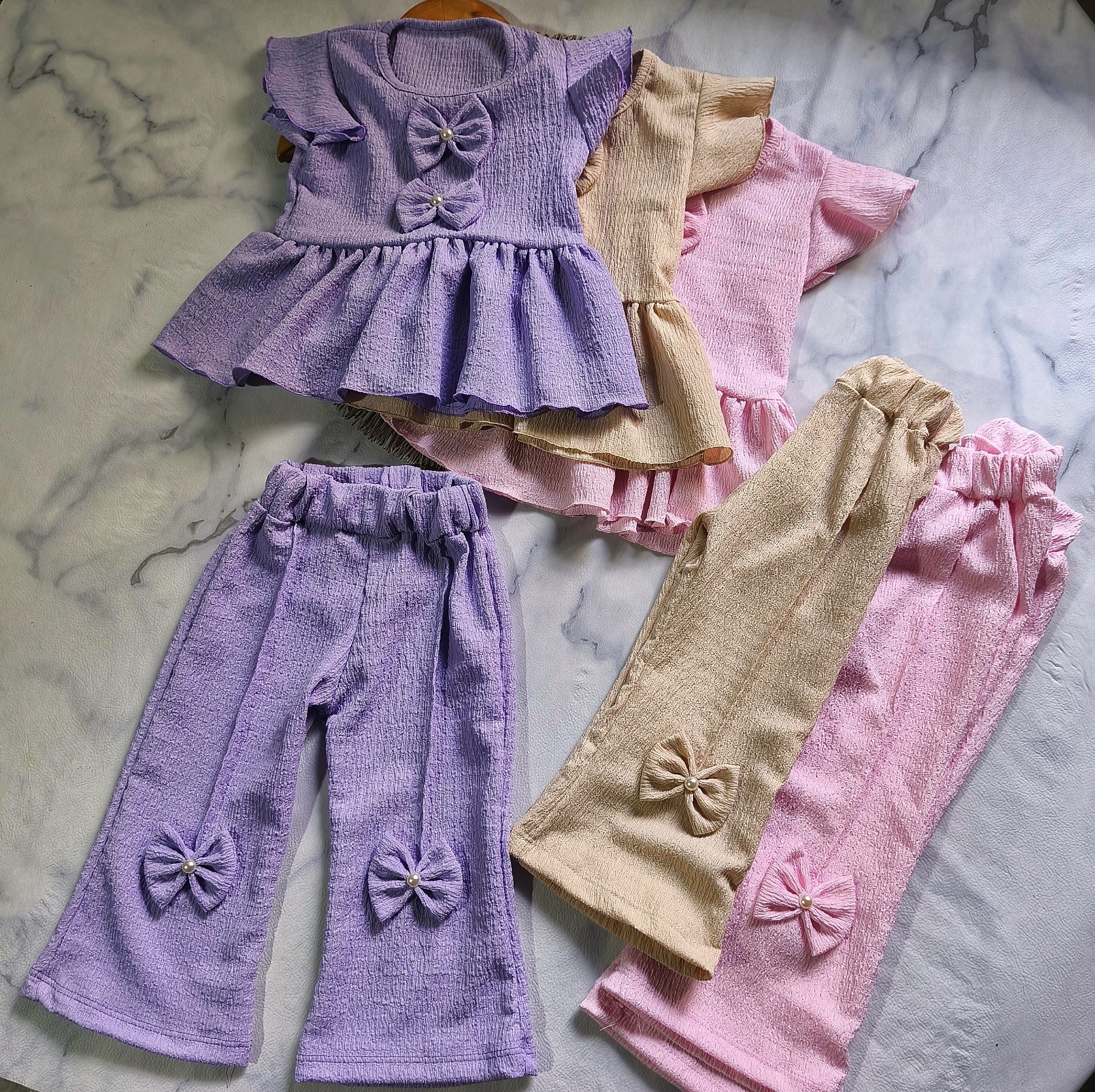 Conjunto: Remera con Volados + Pantalón - Imagen 1