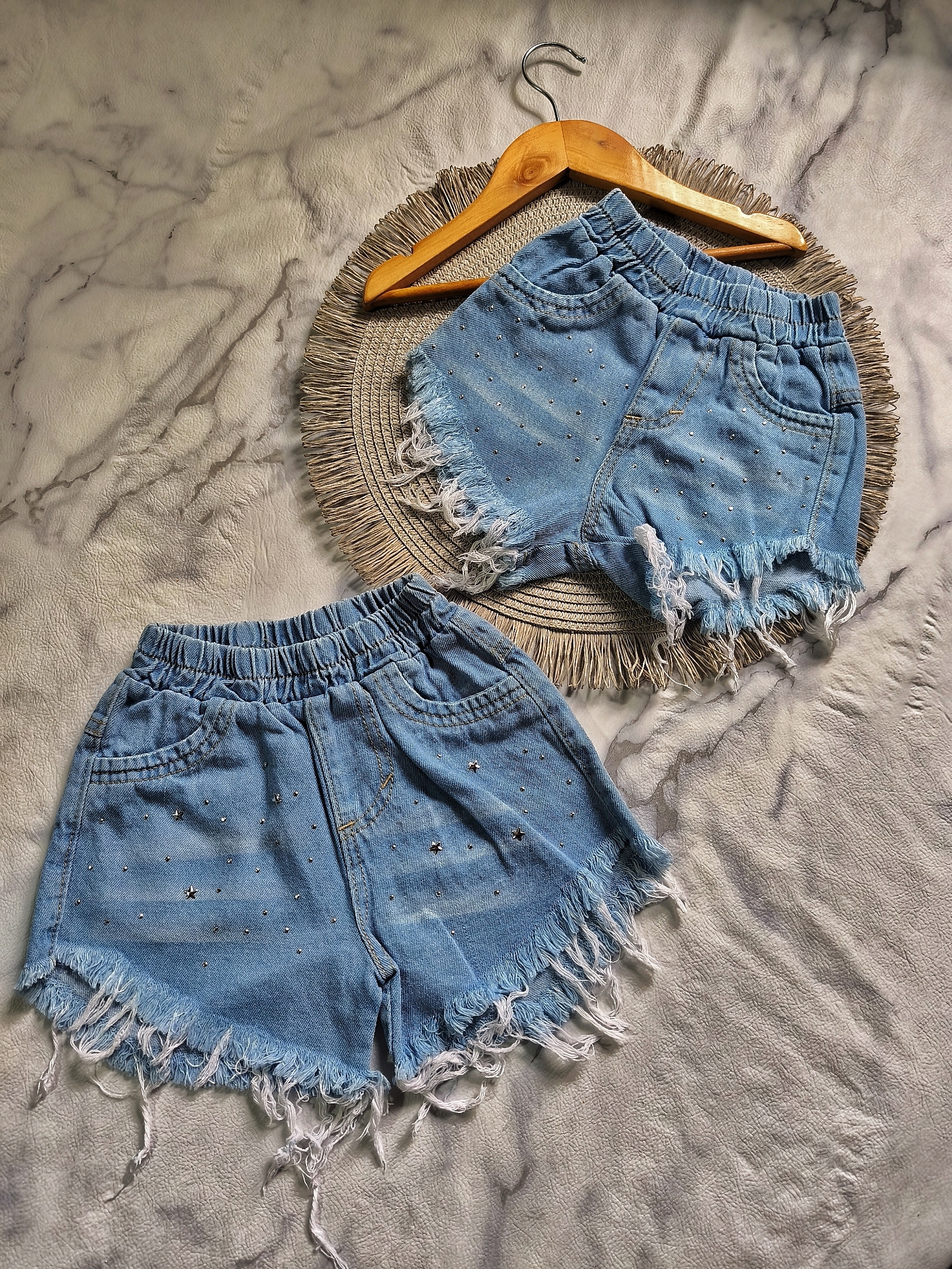 Shorts Desflecados con Bigote y Brillo || Línea Bebé - Imagen 2