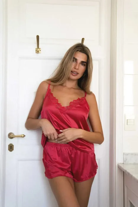 2089 Andressa Pijama de Raso y Tul Bordado
