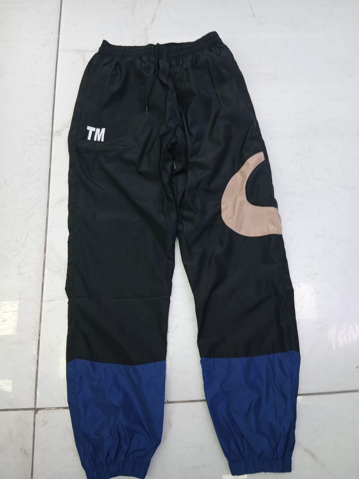 Pantalones Rompevientostm - Imagen 2
