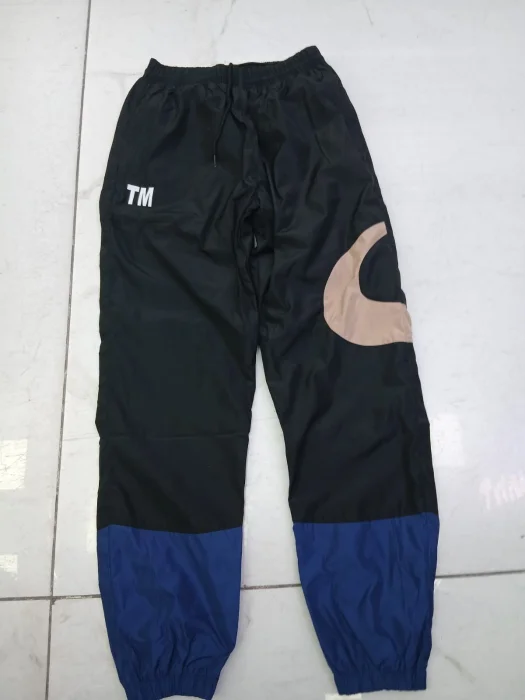 Pantalones Rompevientostm