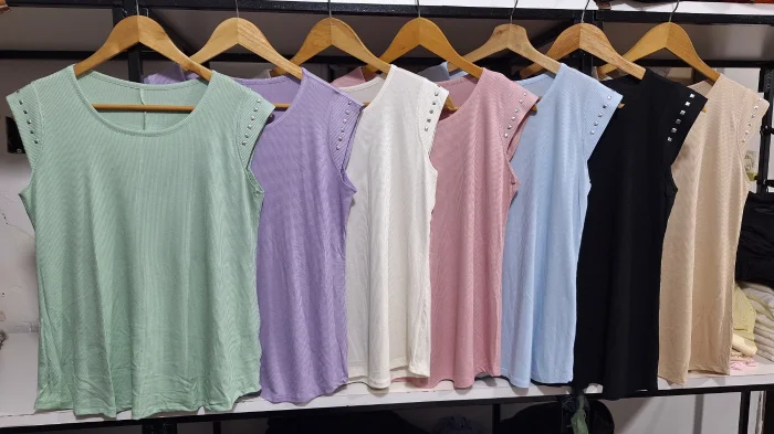 Musculosa Tachas