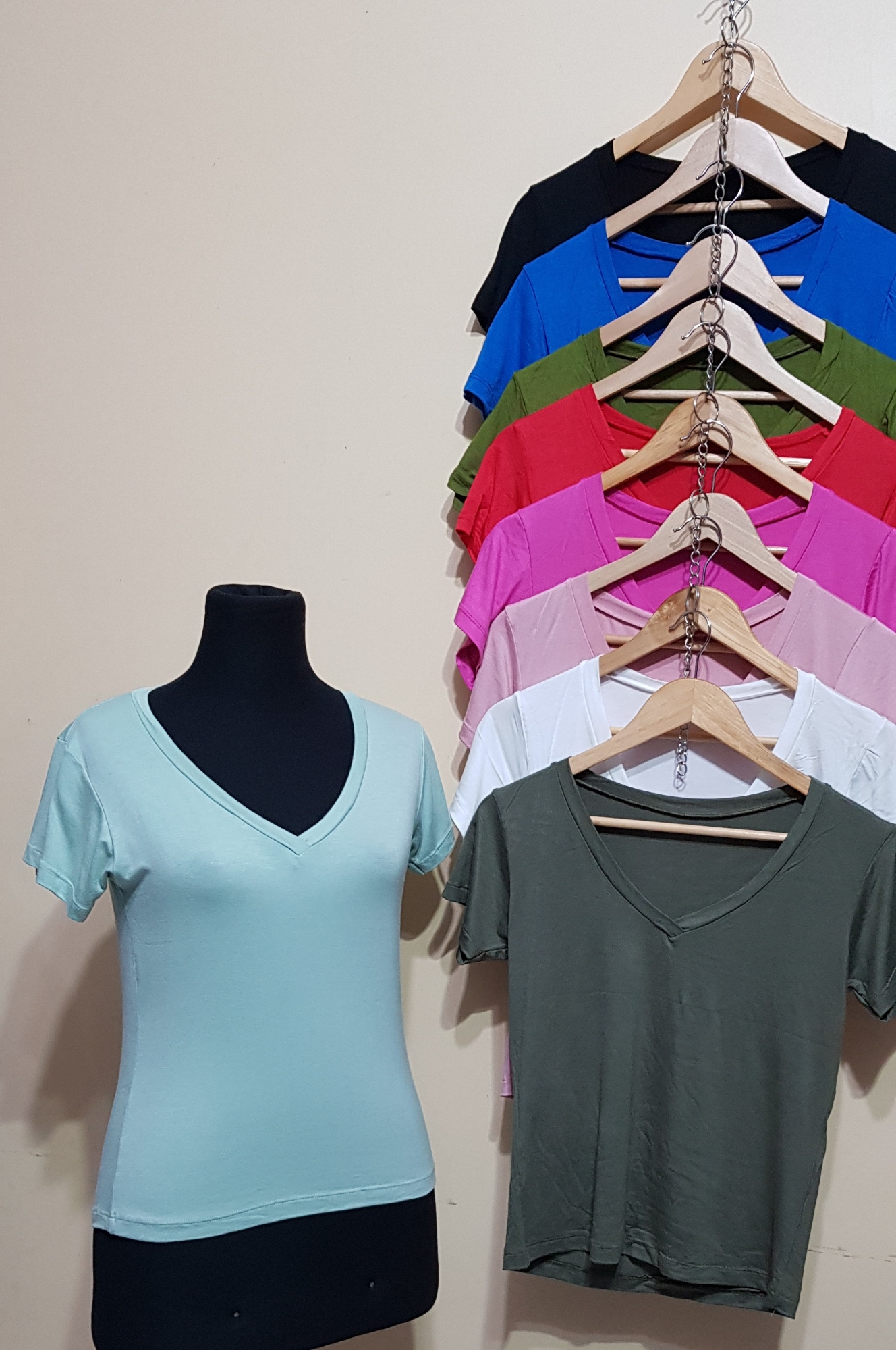 Remera Escote V - Imagen 2