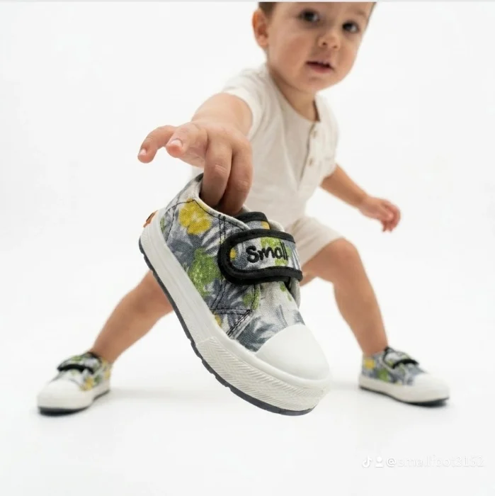 Zapatillas con Abrojos Bebe