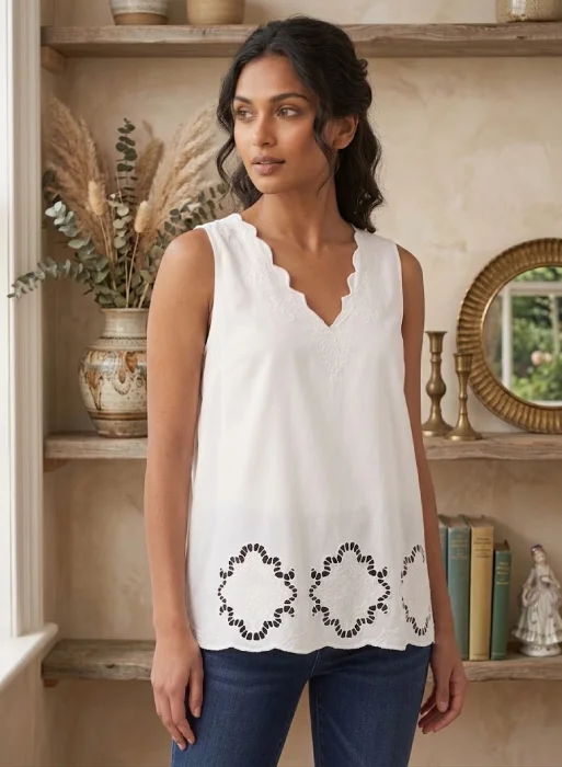 P02 Musculosa Seda V Bordado y Calado
