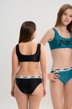 Bikini Teens - Imagen 3