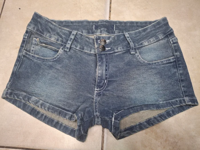 Short Tiro bajo Elastizado Color Oxido con Tapita Atras