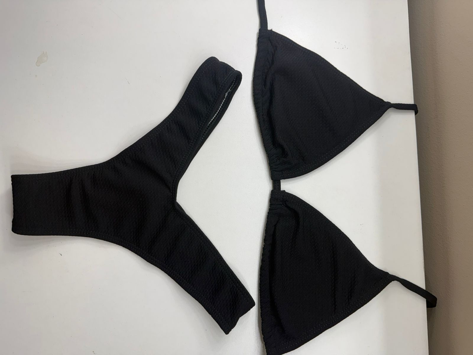  Bikini Liso - WhatsApp%20Image%202026-08-29%20at%2011.23.37%20(1).jpeg