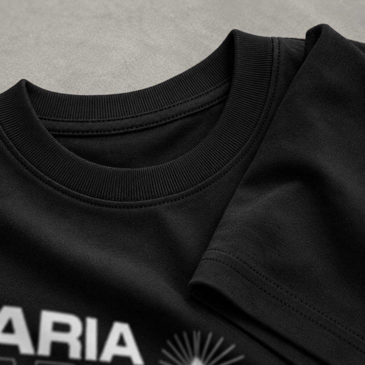 Remera Oversize "maria Instinto" Adulto Algodon Peinado - ChatGPT%20Image%2021%20ago%202026%2C%2009_31_40%20a.m.%20(7).png
