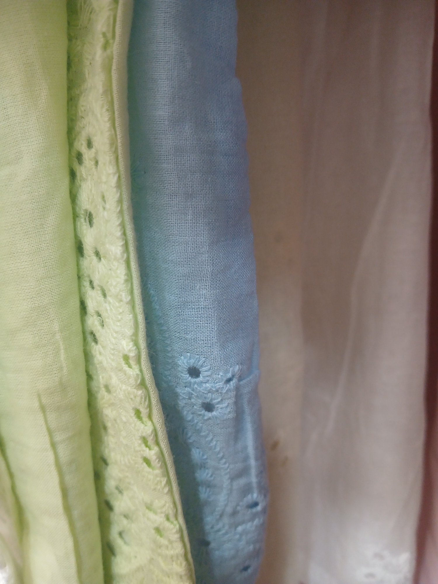 Busa Corta de Broderie Importado - Imagen 2