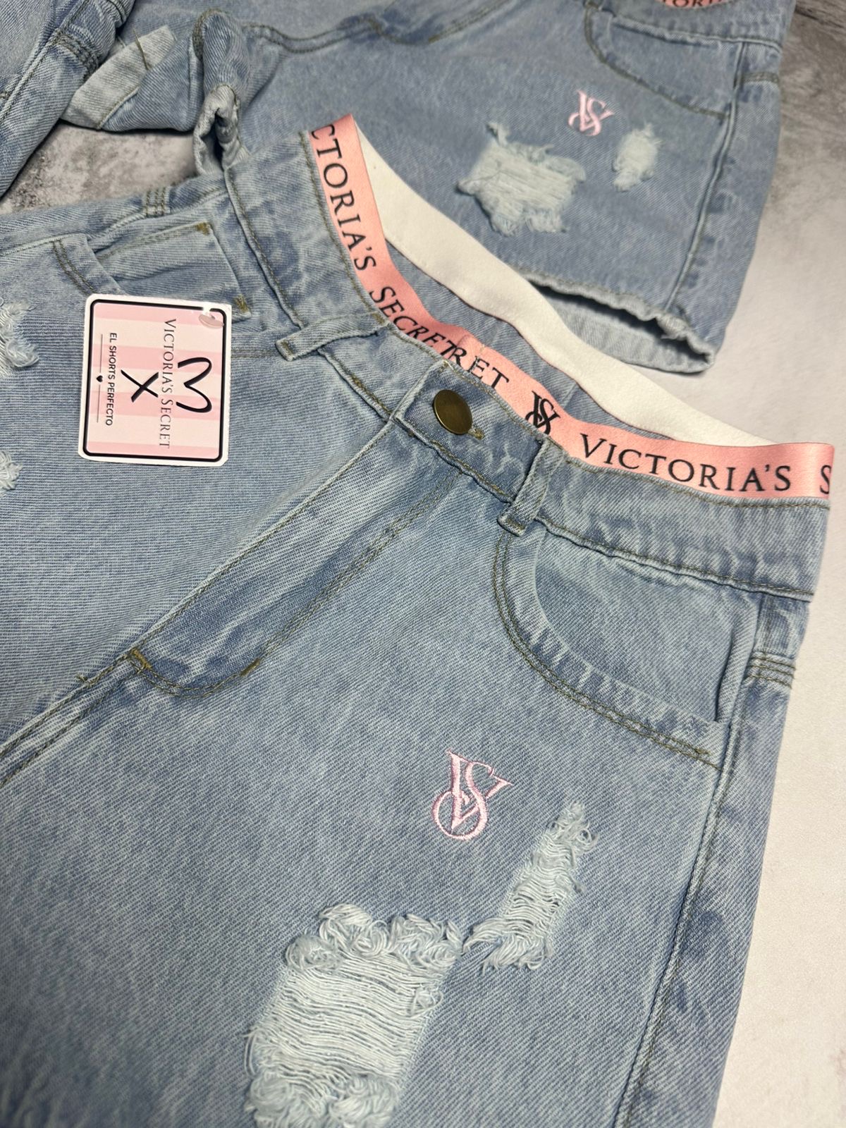  Short Nevado Liso Vs    Jean Nevado Liso  Calce Perfecto - 55128aac-32de-4ad4-9eaa-f5020ba2f640.jpeg