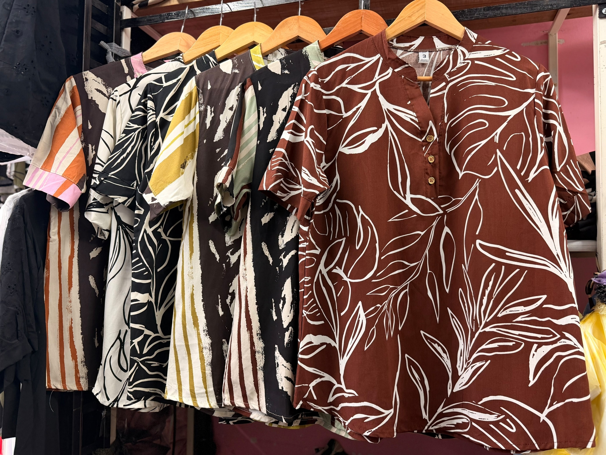 Camisola Cuello Mao, Manga Corta - Imagen 3