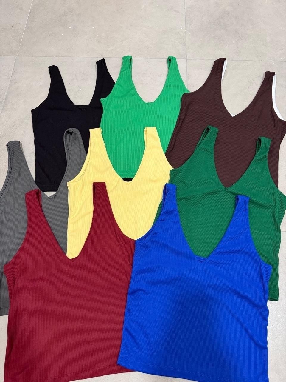 Musculosas Escote V - Imagen 3