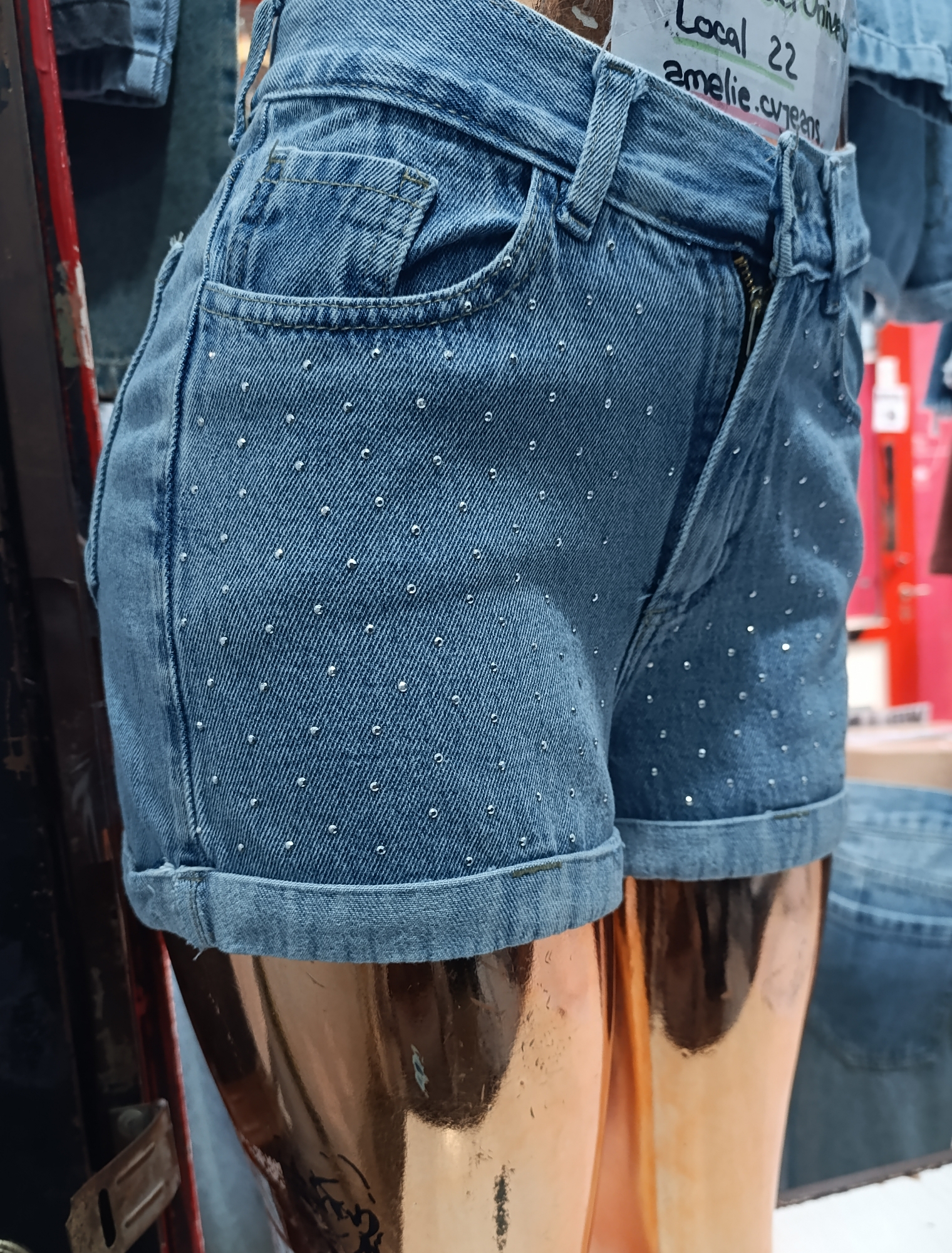 Shorts Rígido con Dobladillo Celeste Nevado - Imagen 3